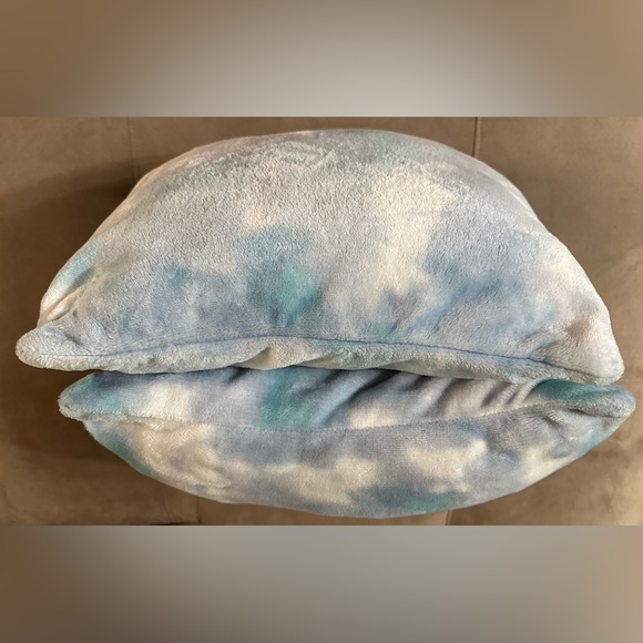 The Big One Printed Plush 2-pack Accent Throw Pillow Set Blue Marble Tie Dye 16” - Picture 5 of 15